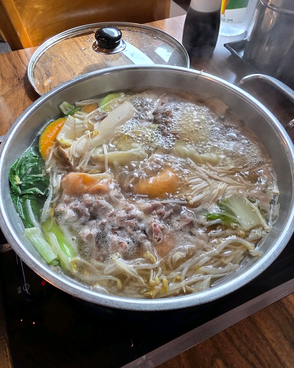🥟 김포 고촌 ‘산수야만두전골’: 깊고 시원한 육수와 푸짐한 수제 만두의 향연! 🍲🔥