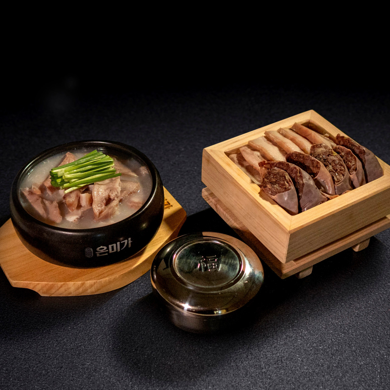 ✨ 김포 풍무동 ‘온미가’: 뜨끈한 육개장과 푸짐한 보쌈을 한번에! 🍚🥢